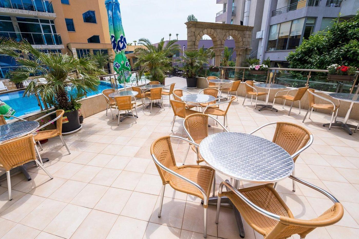 Family Hotel Gallery Sunny Beach Exterior foto